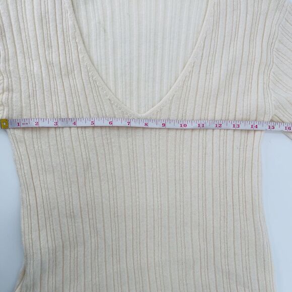 Naadam Womens Sweater Size XSmall Open Back Cashmere Wool Turtleneck Pullover - Picture 7 of 9